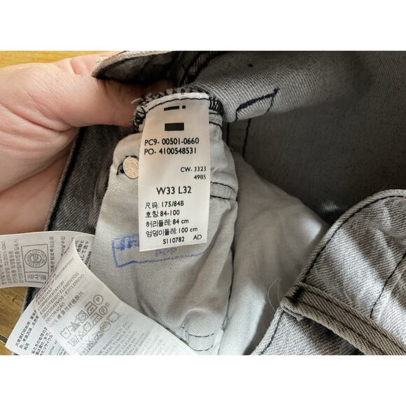 Levi's 501 150th Anniversary Button Fly 100% Cotton Gray Denim Jeans 33x32 NWT - Picture 4 of 10